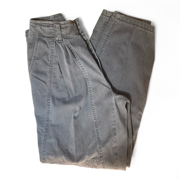 ECI Denim - ECI Gray Straight Leg Jeans Versatile Style